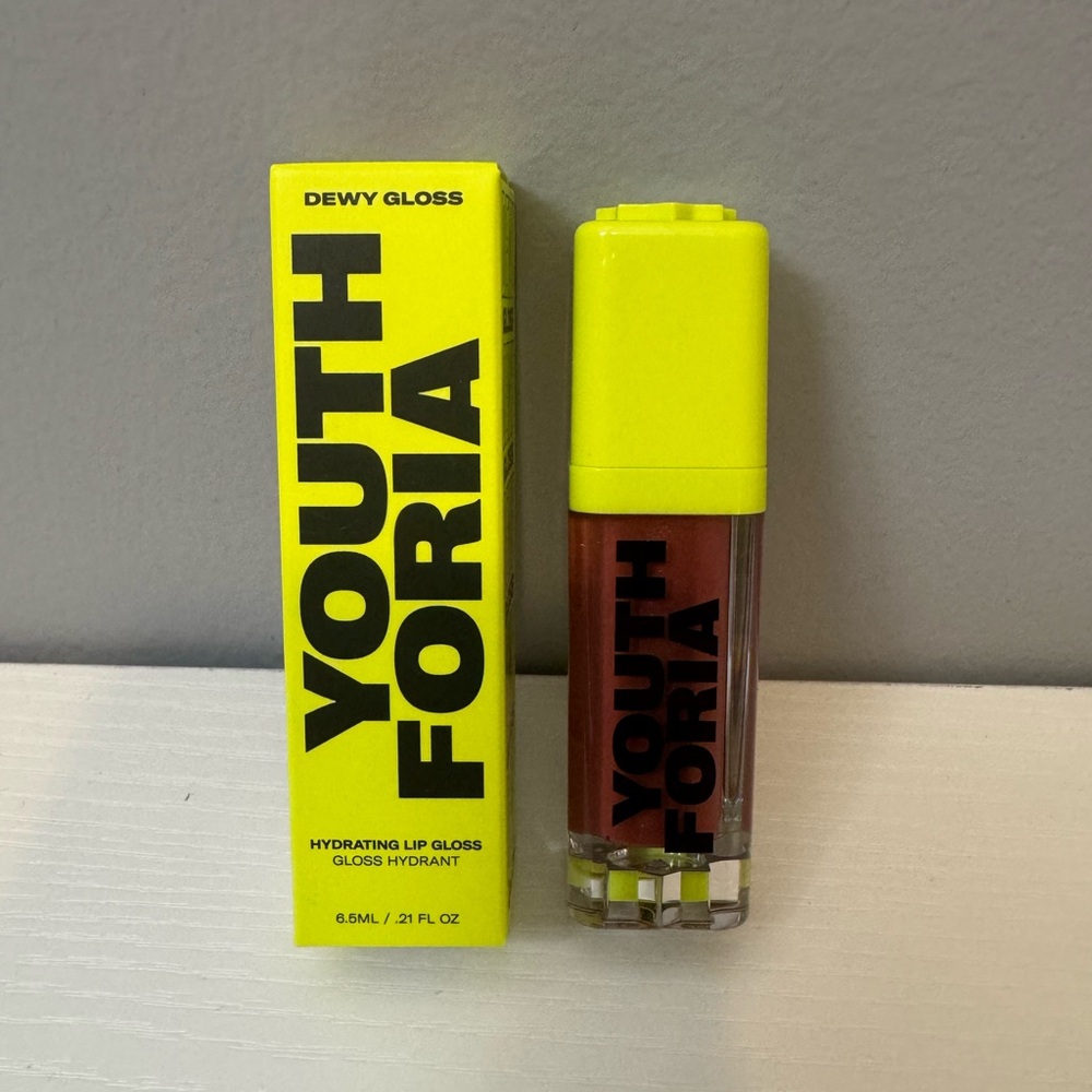 Youthforia Dewy Gloss - Picture 3 of 5